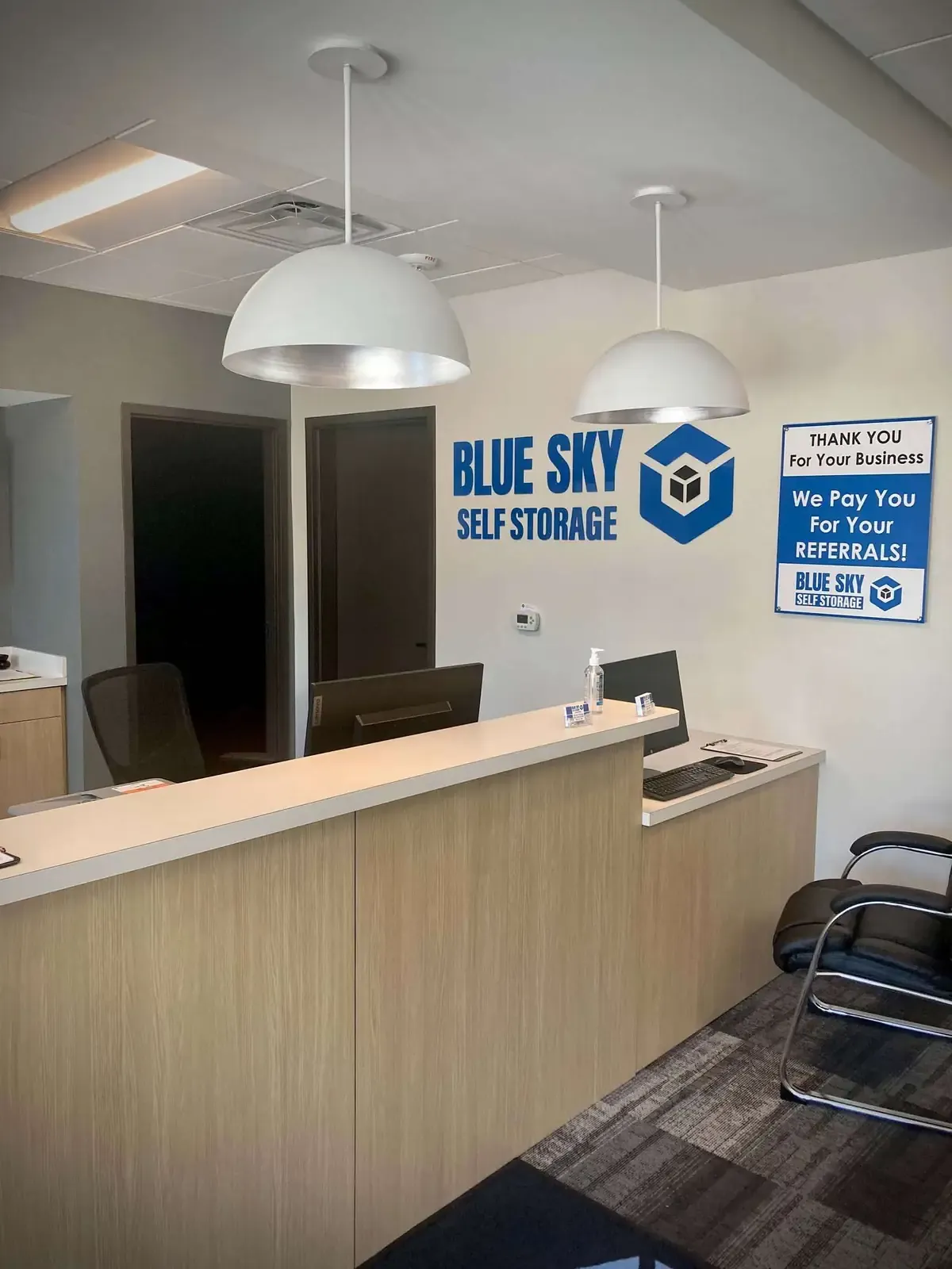 Main Desk